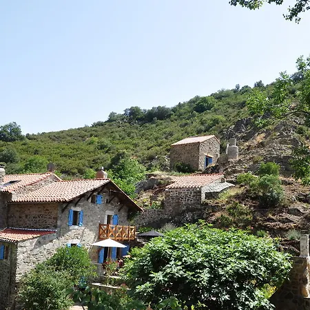 펜션 La Bergerie Et La Grange Du Moulin De Tredos Vélieux
