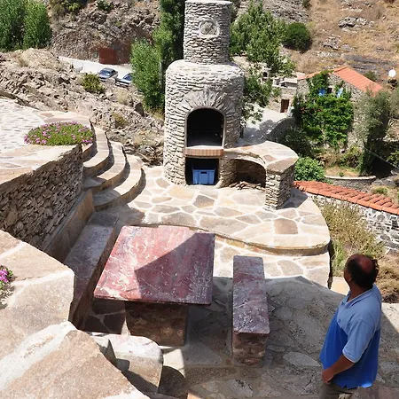 펜션 La Bergerie Et La Grange Du Moulin De Tredos Vélieux