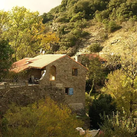La Bergerie Et La Grange Du Moulin De Tredos