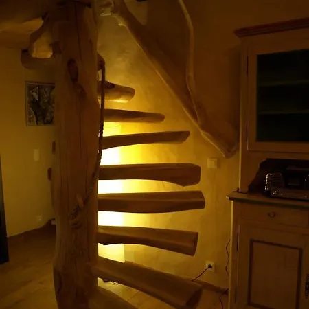 La Bergerie Et La Grange Du Moulin De Tredos *