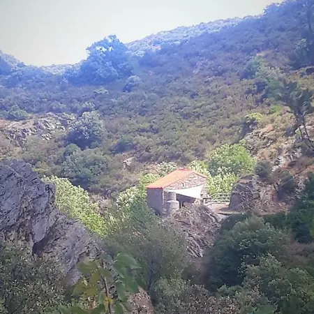 La Bergerie Et La Grange Du Moulin De Trédos Сasa de vacaciones