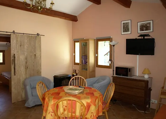 La Bergerie Et La Grange Du Moulin De Tredos Nyaraló Vélieux