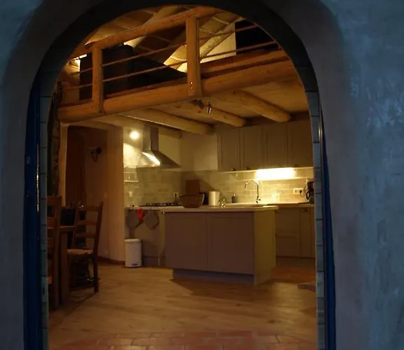 La Bergerie Et La Grange Du Moulin De Tredos Nyaraló *
